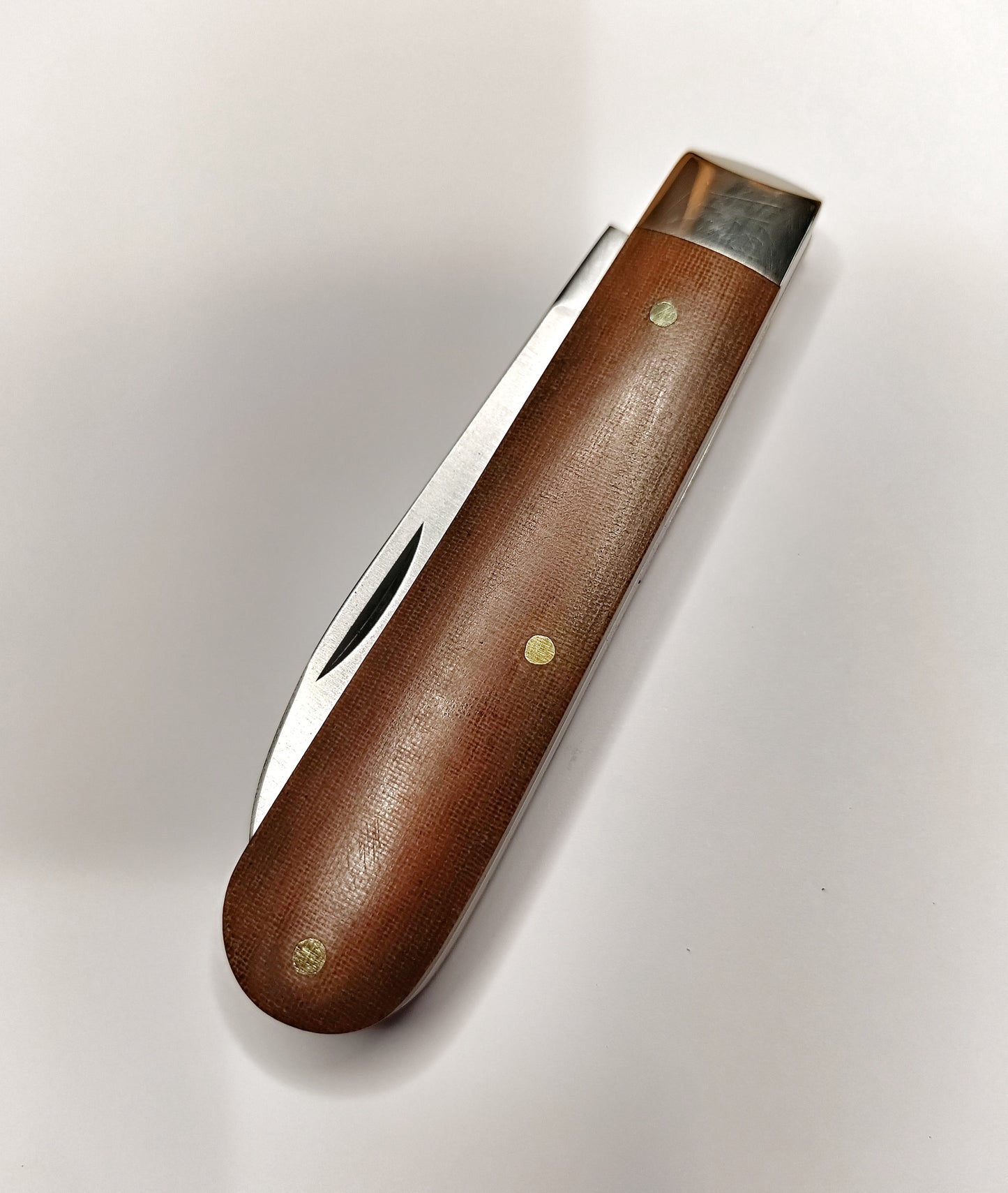 Spear Point (w/ swedge) Brown Linen Micarta