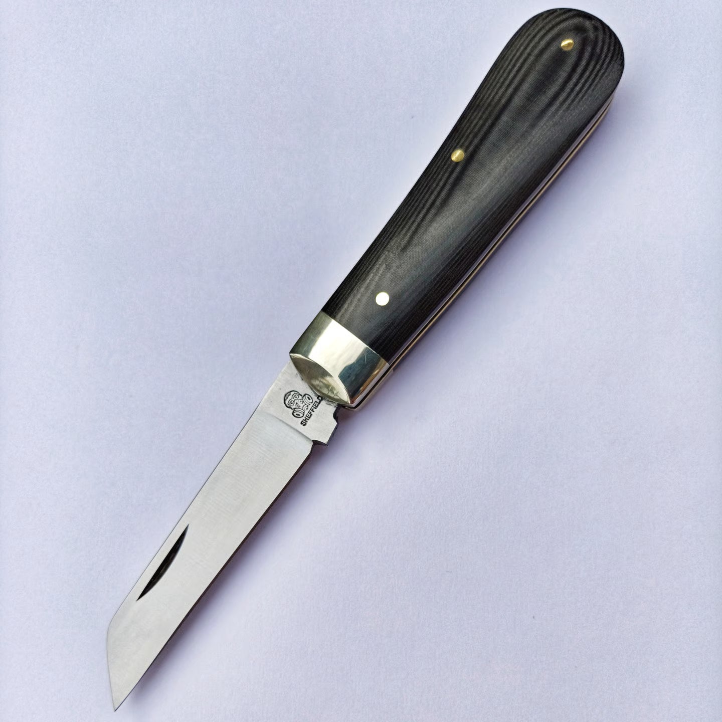 Twisted Assisted™ Lambsfoot Black Micarta